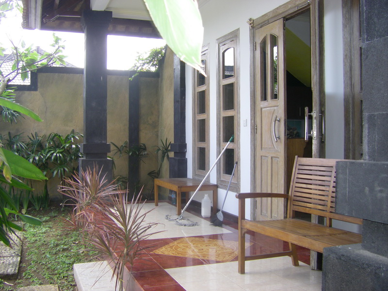 Realty kmk-168 :: House for Sale in Kerobokan - Bali